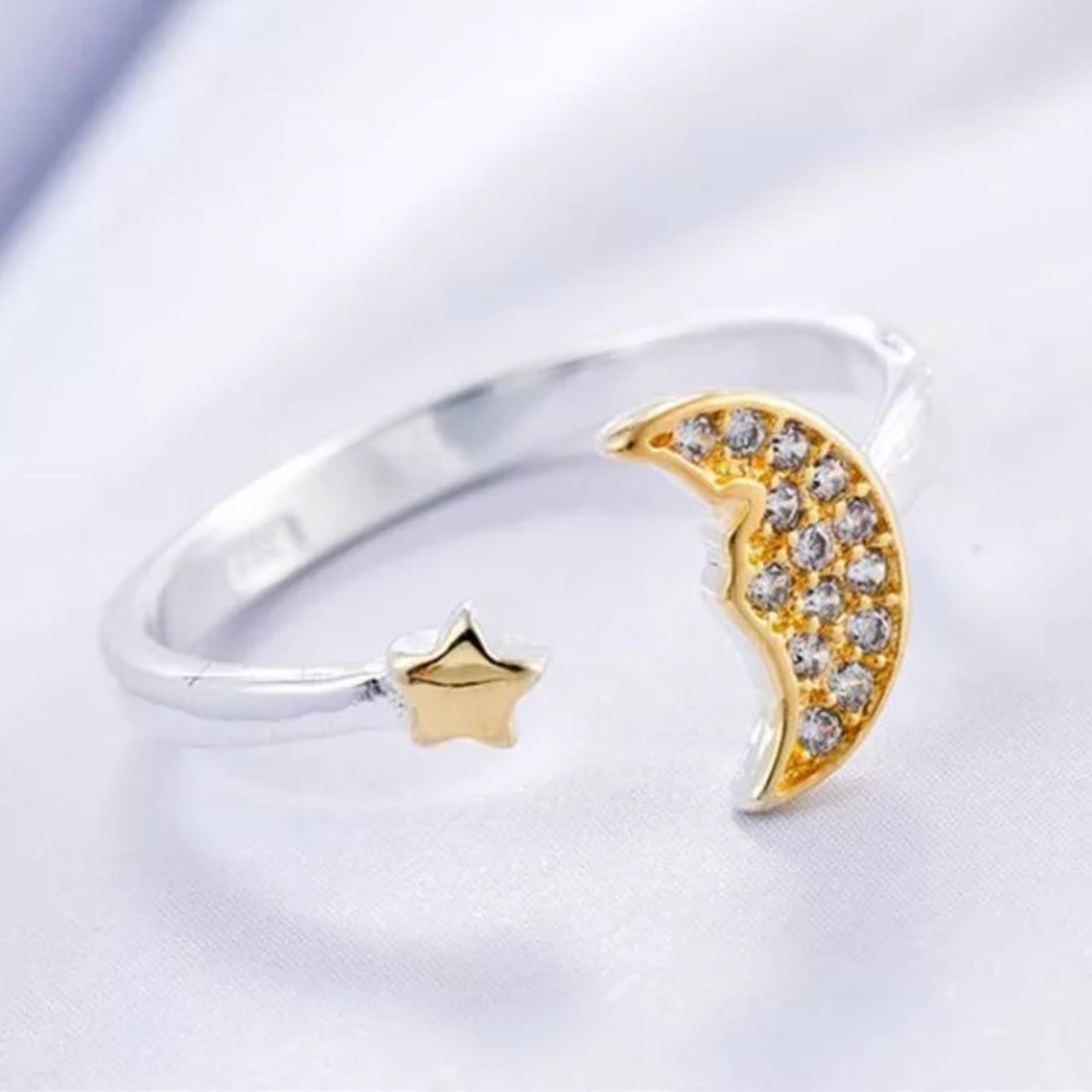 π Gold Colored S 925 Crescent Moon Ring π - Picture 4 of 5